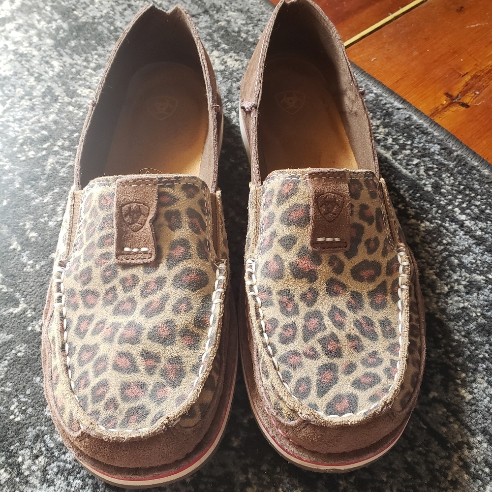 Ariat shoes